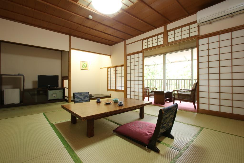 Unzen Yumei Hotel Habitación foto
